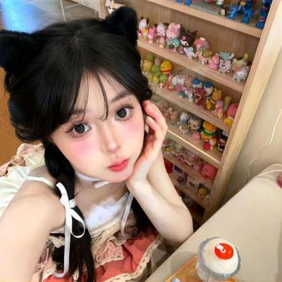 饱餐秀色